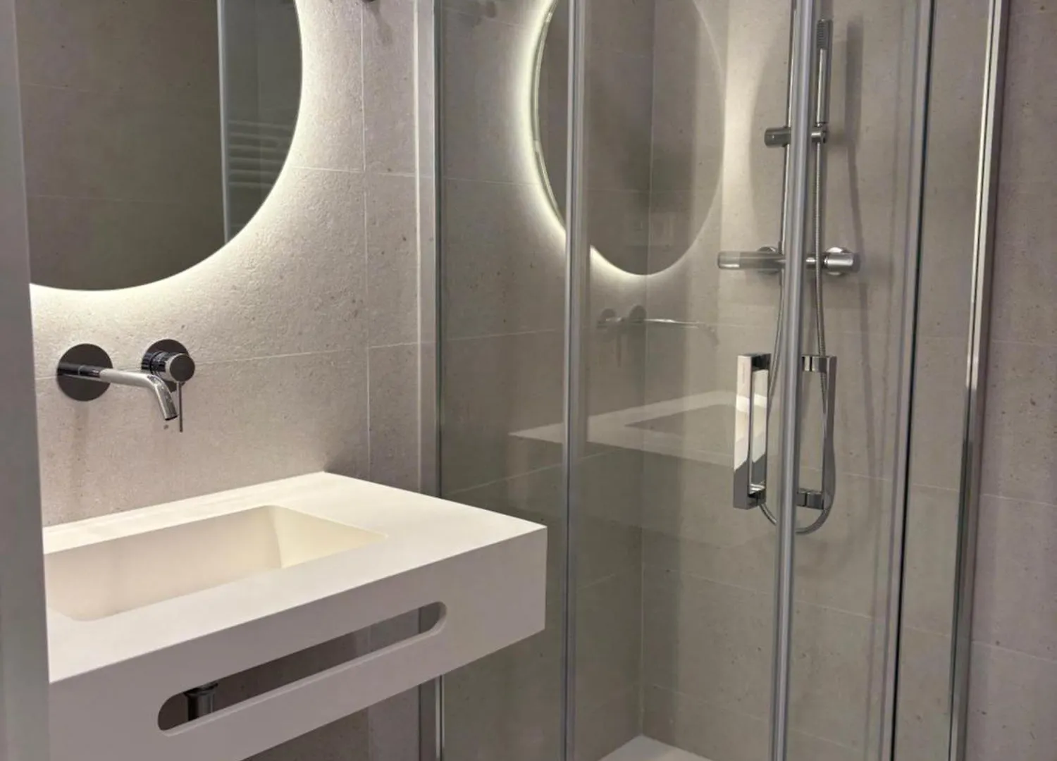 Reusia Apartaments 0*, Reus Spain